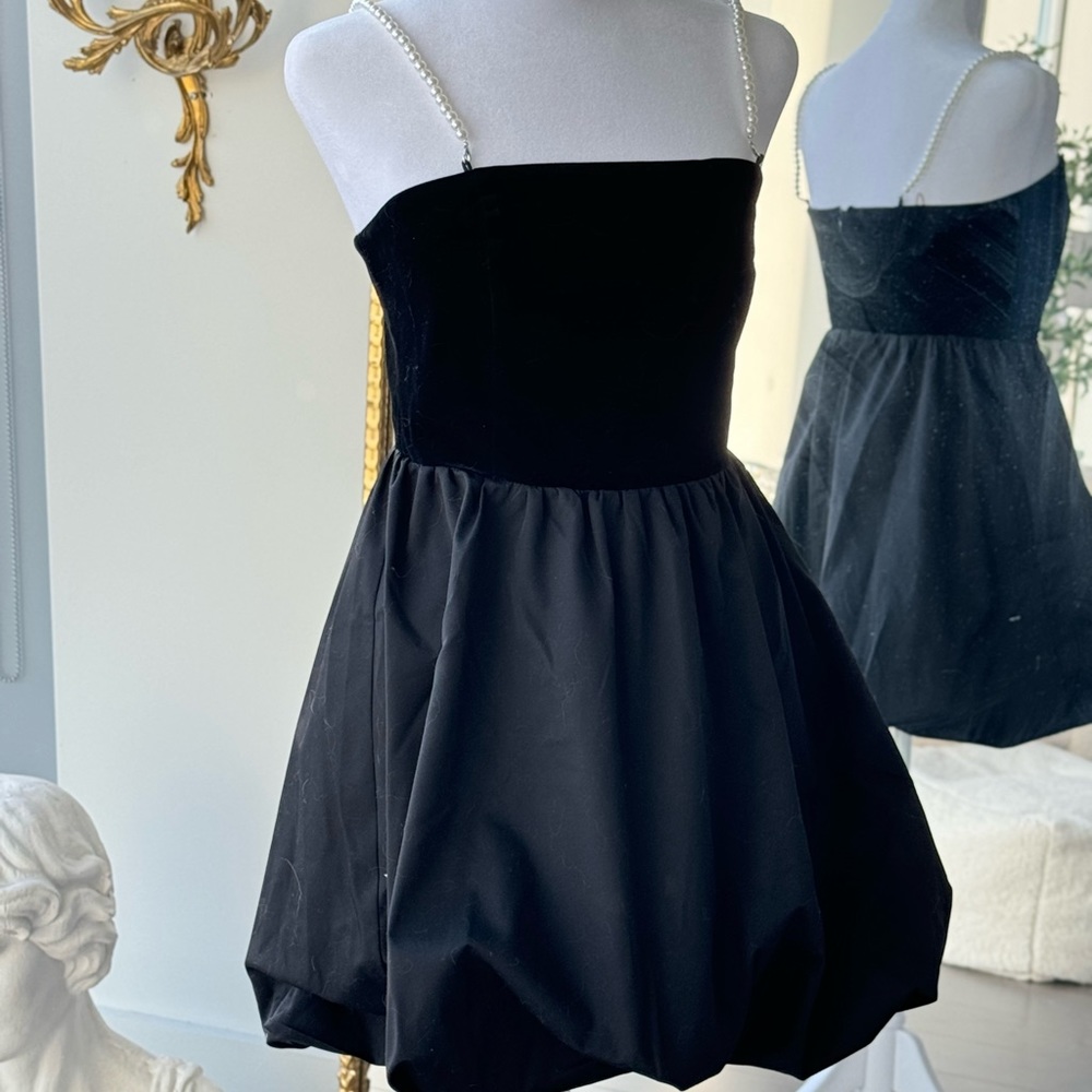 Velvet top puff mini dress with pearl straps